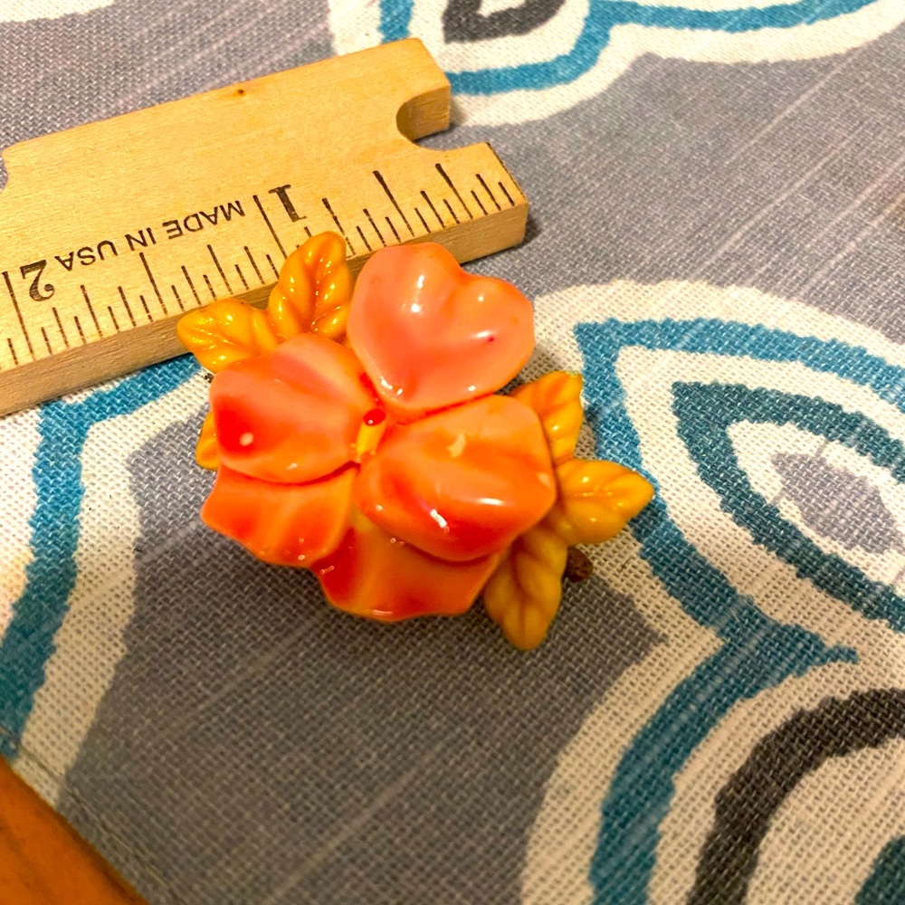 Vintage pin